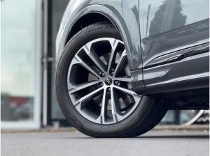 Audi Q7 S line 50 TDI quattro HUP*SOFT*AHK*STHZ*MATRIX*7SITZER*PANO*B&O