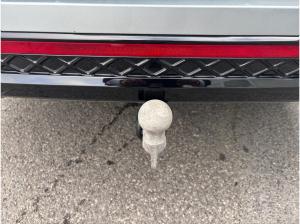 Volkswagen Passat 1.5 TSI R-LINE  LED NAVI PANO