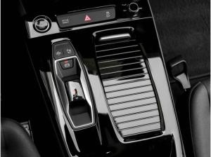 Audi Q6 e-tron quattro advanced 360°CAM LM19 E-KLAPPE