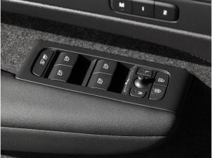 Volvo XC40 B3 Plus Black Edition