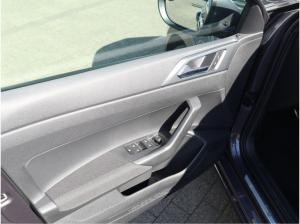 Volkswagen Taigo R-Line 1,5 TSI OPF (150 PS) DSG *WINTERRÄDER*KAMERA*NAVI*