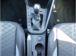 Volkswagen Taigo R-Line 1,5 TSI OPF (150 PS) DSG *WINTERRÄDER*KAMERA*NAVI*