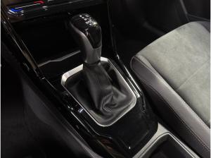 Volkswagen T-Roc R-Line 2.0TDI*ACC*DSG*BEATS*CAM*PANO*AHK*