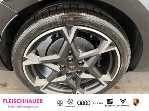 Cupra Leon ST VZ🚨 4Drive 333PS🚨 AHK Matrix Navi XL