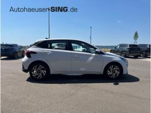 Hyundai i20 Automatik Alu Nav Kamera Sitz-Lenkradheizung