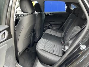 Kia Ceed 1.5 T-GDI MHEV DCT Ultimate Edition,Style