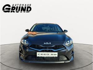Kia Ceed SW 1.5T DCT7 ULTIMATE | NAVI | SHZ | SMART-KEY | GEWERBLICH