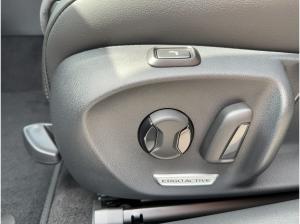 Volkswagen Passat Business 1.5 eHybrid 292PS*AHK*IQ Drive*Winterrad