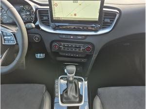 Kia Ceed 1.5T DCT7 GT LINE | PANO | TECH | LEDER | 18" |