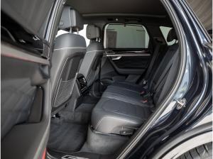 Volkswagen Touareg R-Line 3.0 l V6 TDI SCR 4MOTION Vollausst