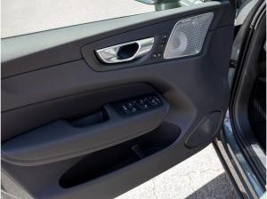 Volvo XC60 T8 Ultra Dark Recharge AWD