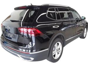 Volkswagen Tiguan Allspace Elegance 2.0 TDI 4M DSG / Matrix