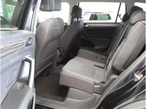 Volkswagen Tiguan Allspace Elegance 2.0 TDI 4M DSG / Matrix