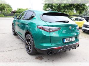 Alfa Romeo Stelvio **Sommeraktion**Intensa Q4 2.0 Turbo 16V EU6e El. Fondsitzverst. Navi Leder Digitales Co