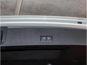 Audi SQ2 TFSI 221(300) S tronic AHK SHZ Keyless PDC