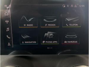 Audi Q2 35 TDI S tronic S line Navi Sound AHK CarPlay