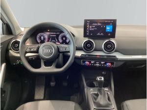 Audi Q2 advanced 30TFSI LED AHK El. Heckklappe Apple CarPlay