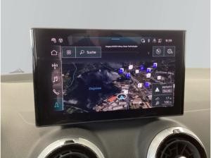 Audi Q2 advanced 30TFSI LED AHK El. Heckklappe Apple CarPlay