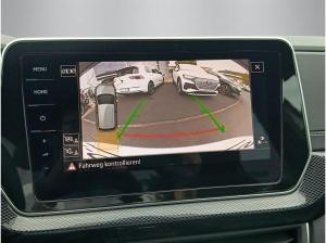 Volkswagen T-Cross R-Line 1.5 l TSI DSG (150 PS) AHK+GANZJAHRESREIFEN+KAMERA+NAVI *SOFORT VERFÜGBAR*