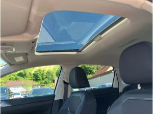 Volkswagen Taigo Style 1.5 TSI DSG / Pano, Matrix, App, SHZ
