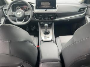 Nissan Qashqai N-CONNECTA Komfort 1.3MT Winter/HUD/AVM/Carplay