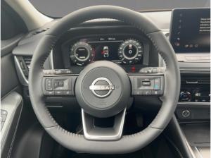 Nissan Qashqai N-CONNECTA Komfort 1.3MT Winter/HUD/AVM/Carplay