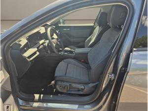 Skoda Superb Combi 2.0 TDI Selection ACC HUD