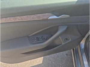 Skoda Superb Combi 2.0 TDI L&K Sportp. ACC Navi