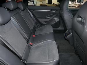 Skoda Superb Combi 1.5 TSI iV Sportline DSG AHK RüKa 0,5% Versteuerung