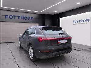 Audi Q8 e-tron 50 Q S-line MATRIX NAVI eKLAPPE LM20