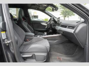 Audi RS4 Comp.+/RS-Schalensitze/290km/h/Pano/RS-AGA+
