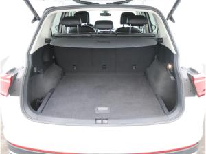 Volkswagen Tiguan Allspace Elegance 2.0 TDI 4M DSG / Matrix