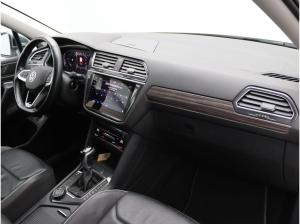 Volkswagen Tiguan Allspace Elegance 2.0 TDI 4M DSG / Matrix