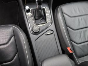 Volkswagen Tiguan Allspace Elegance 2.0 TDI 4M DSG / Matrix