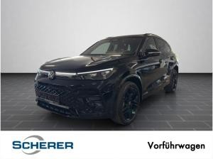 Volkswagen Tiguan R-Line 2.0 TDI 4MOTION DSG BLACK PANO AHK