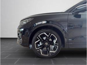 Volkswagen Tiguan R-Line 1.5 eTSI DSG HARMAN PANO SITZHZ IQ