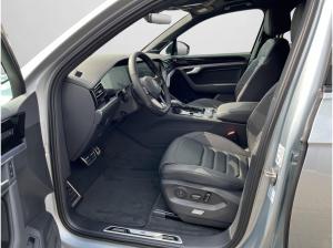 Volkswagen Touareg R-Line / 286PS / AHK / 22“