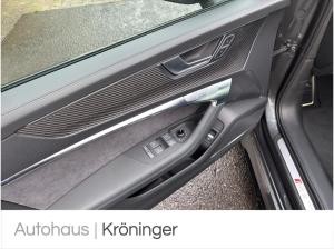 Audi RS6 Avant 4.0 TFSI quattro performance Pano HUD