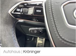 Audi RS6 Avant 4.0 TFSI quattro performance Pano HUD
