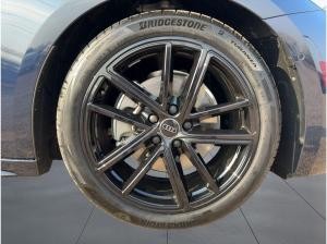 Audi A5 quattro, Tech-Paket, S line innen & außen, Panorama-Glasdach, Optikpaket schwarz