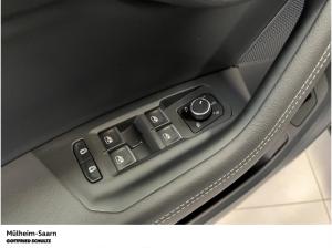 Volkswagen Touareg R-Line 3.0 V6 TDI 4MOTION (VW Mülheim)