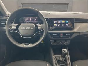 Skoda Kamiq Essence SOFORT VERFÜGBAR SHZ LED W-Paket PDC SpurH