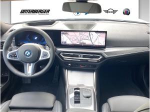 BMW 330 330e xDrive Touring M Sportpaket DAB LED AHK