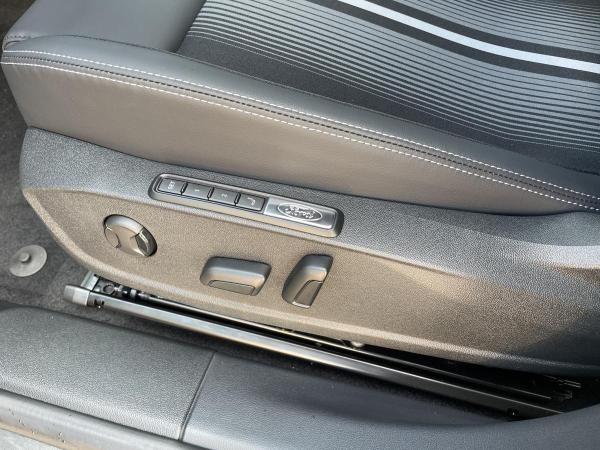 Foto - Ford Capri 286 PS Automatik BEV * Sofort Verfügbar