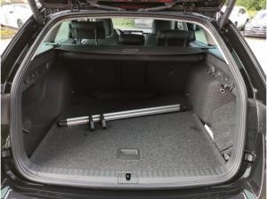 Skoda Octavia Combi Tour 2.0 TDI DSG AHK ACC RFK DAB