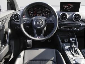 Audi Q2 35 TFSI advanced s-line Matrix AHK GRA ASL