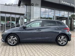 Hyundai i20 Kamera Induktion Navi Spurhalte SHZ AC/AA