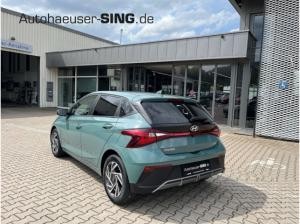 Hyundai i20 Kamera Induktion Navi Spurhalte SHZ AC/AA