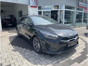 Kia Ceed 1.5 T-GDI Ultimate Edition, Style Paket, Rückfahrkamera