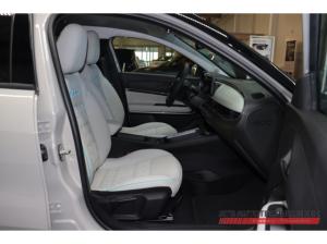 Fiat 600e MY25 La Prima Navi Massagesitze LED El. Heckklappe